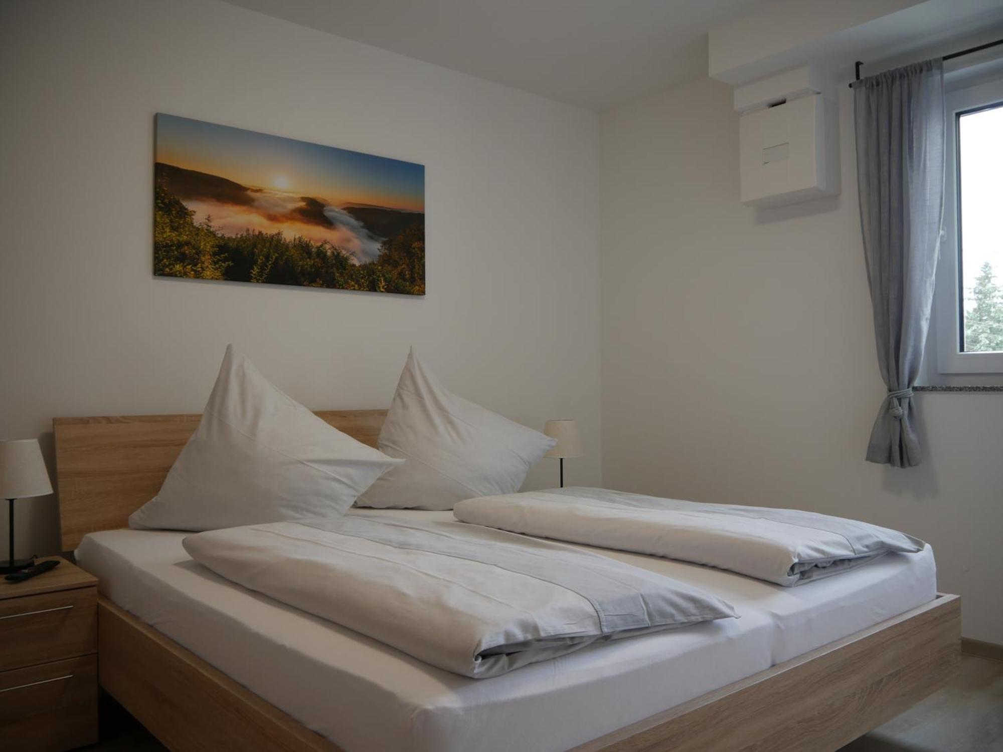 Vis Saar Vie - Ferienwohnungen An Der Saarschleife Mettlach Bagian luar foto